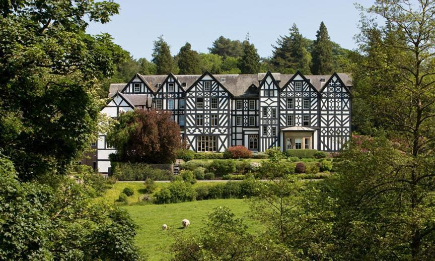 Gregynog Hall Affittacamere Tregynon Esterno foto