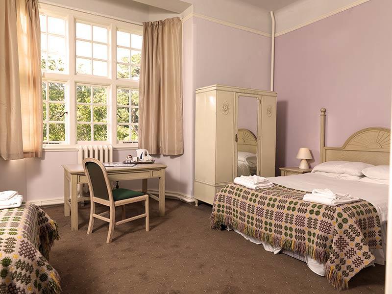 Gregynog Hall Affittacamere Tregynon Esterno foto